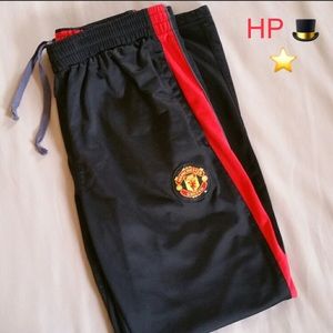 Manchester United pant